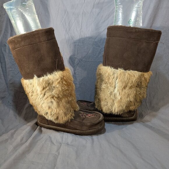 Manitobah Mukluks Brown Suede Rabbit Fur Beaded Mid-Calf Winter Boots - Picture 5 of 10